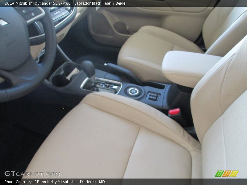 Labrador Black Pearl / Beige 2014 Mitsubishi Outlander SE S-AWC