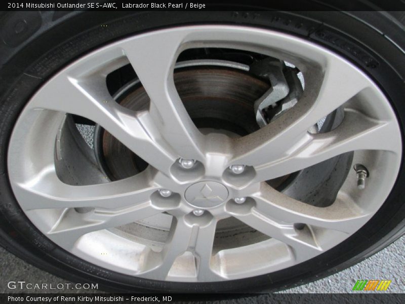 Labrador Black Pearl / Beige 2014 Mitsubishi Outlander SE S-AWC
