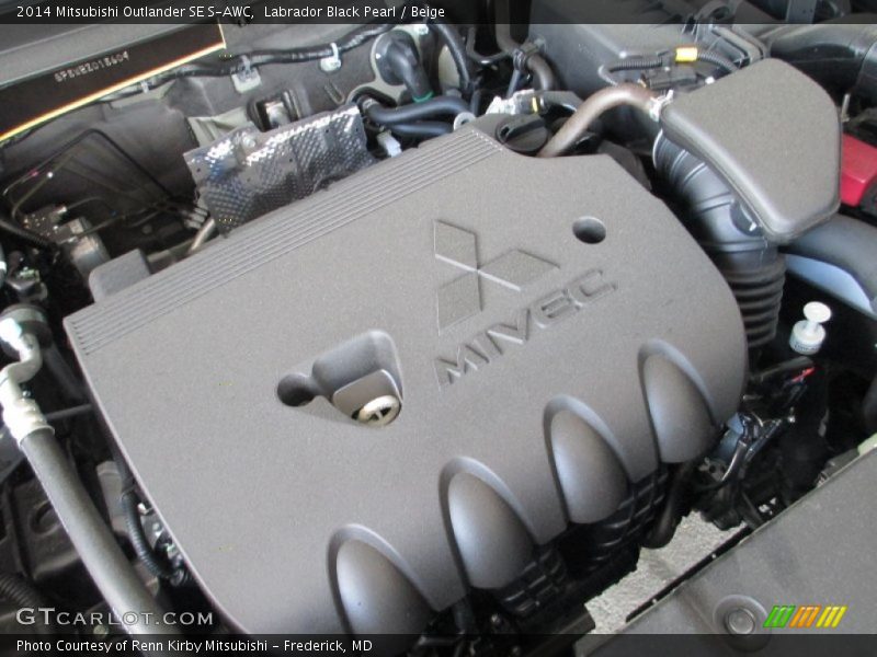Labrador Black Pearl / Beige 2014 Mitsubishi Outlander SE S-AWC
