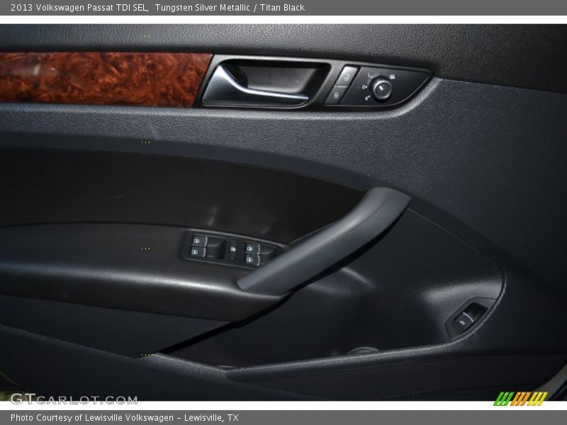 Tungsten Silver Metallic / Titan Black 2013 Volkswagen Passat TDI SEL