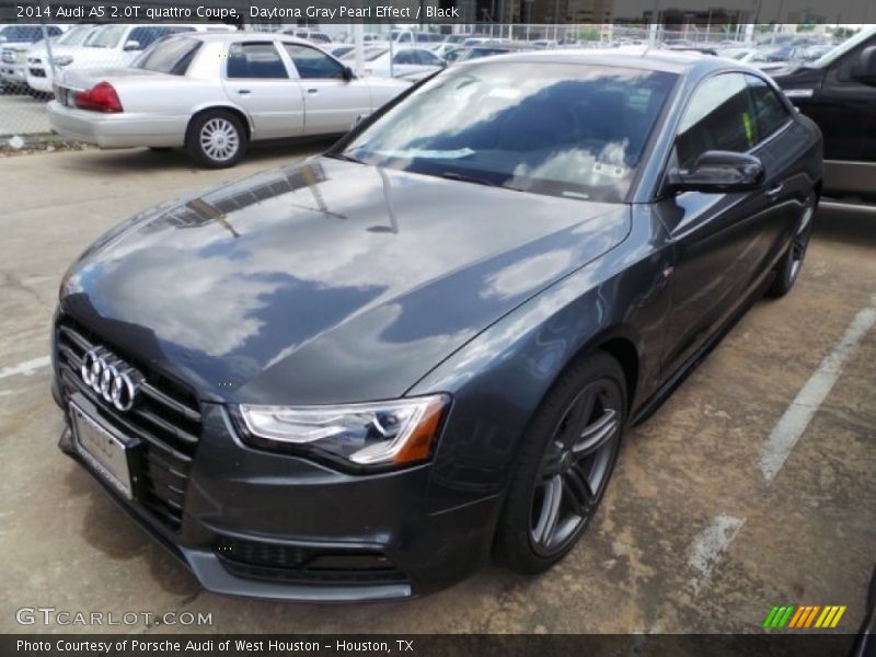 Front 3/4 View of 2014 A5 2.0T quattro Coupe