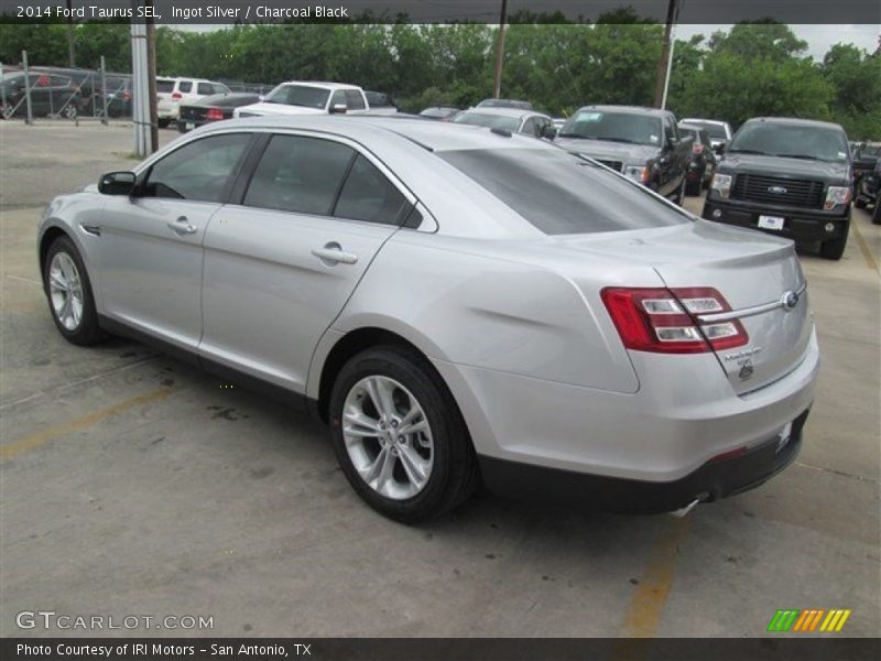 Ingot Silver / Charcoal Black 2014 Ford Taurus SEL