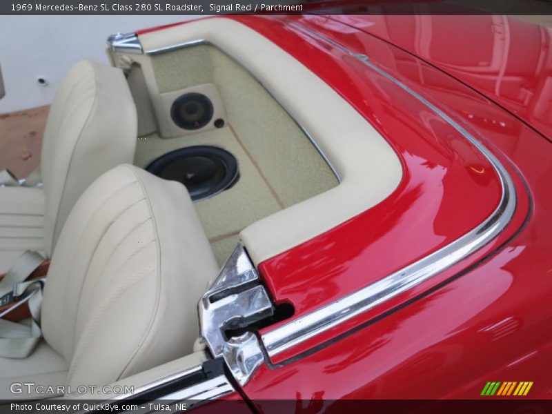 Signal Red / Parchment 1969 Mercedes-Benz SL Class 280 SL Roadster