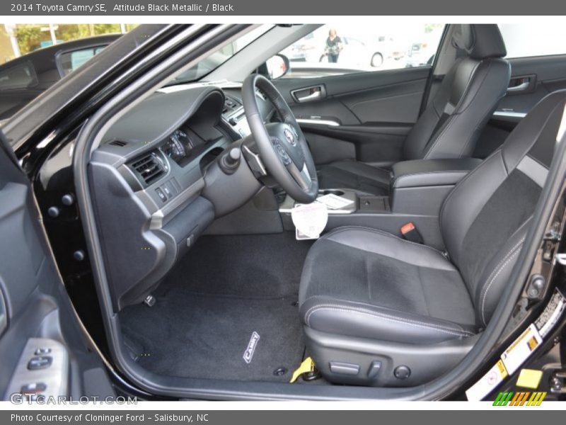 Attitude Black Metallic / Black 2014 Toyota Camry SE
