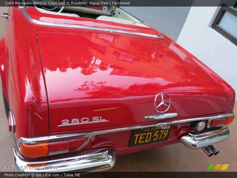 Signal Red / Parchment 1969 Mercedes-Benz SL Class 280 SL Roadster