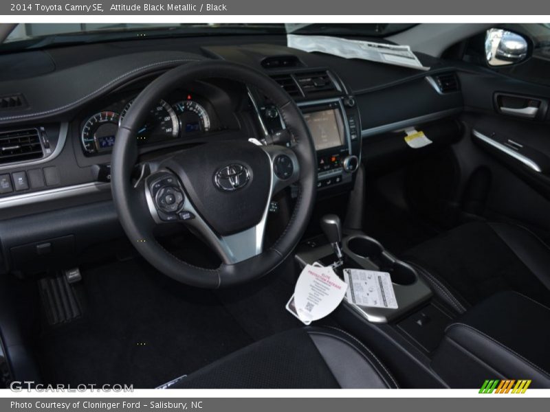Attitude Black Metallic / Black 2014 Toyota Camry SE