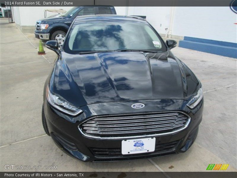 Dark Side / Dune 2014 Ford Fusion SE