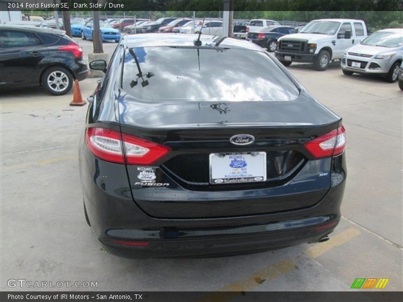 Dark Side / Dune 2014 Ford Fusion SE