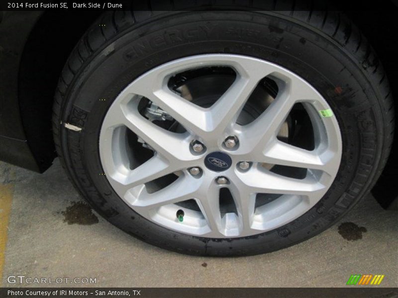 Dark Side / Dune 2014 Ford Fusion SE