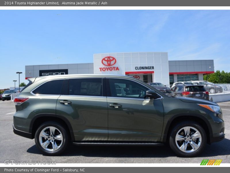 Alumina Jade Metallic / Ash 2014 Toyota Highlander Limited