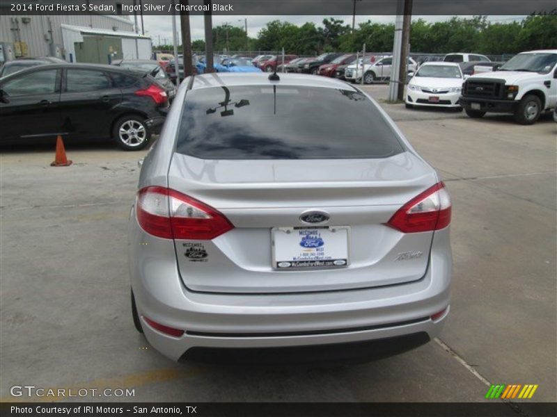 Ingot Silver / Charcoal Black 2014 Ford Fiesta S Sedan