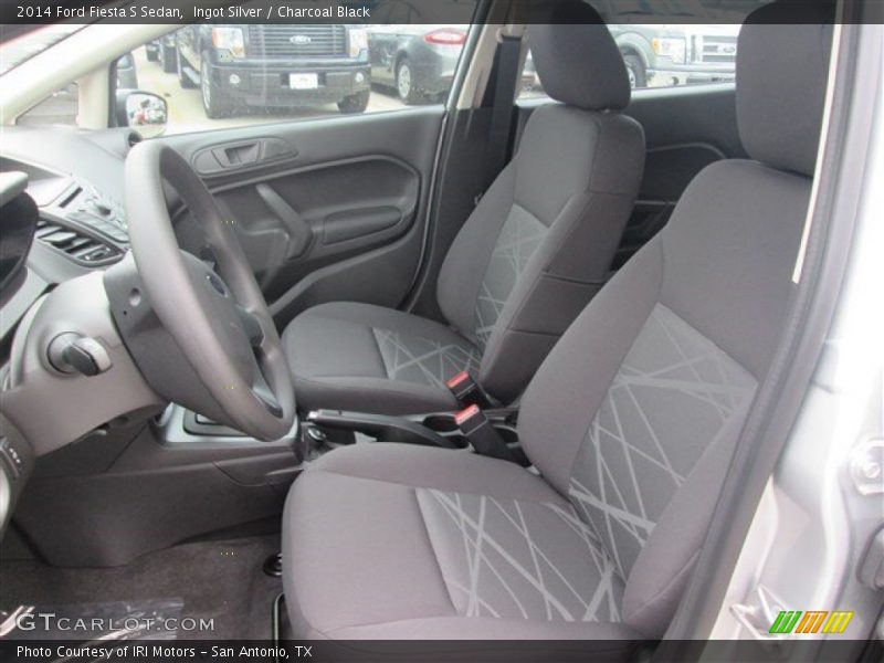 Ingot Silver / Charcoal Black 2014 Ford Fiesta S Sedan