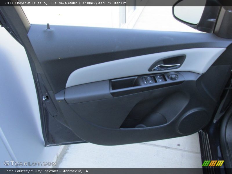 Blue Ray Metallic / Jet Black/Medium Titanium 2014 Chevrolet Cruze LS