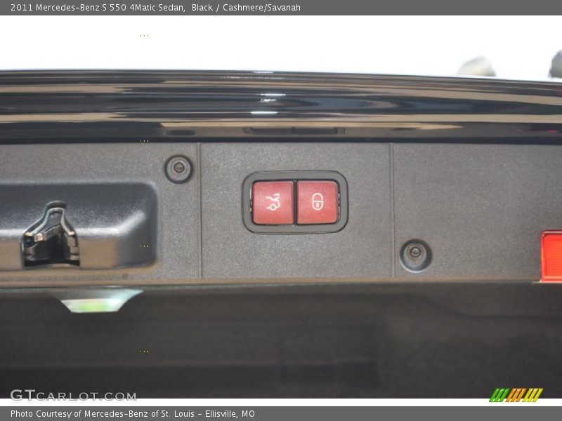 Black / Cashmere/Savanah 2011 Mercedes-Benz S 550 4Matic Sedan