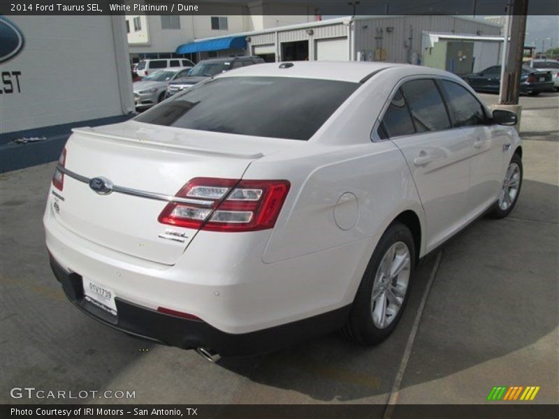 White Platinum / Dune 2014 Ford Taurus SEL