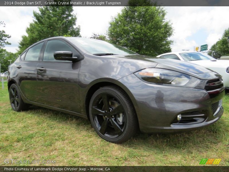 Front 3/4 View of 2014 Dart SXT