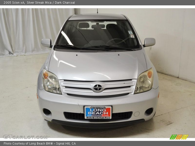 Silver Streak Mica / Dark Charcoal 2005 Scion xA