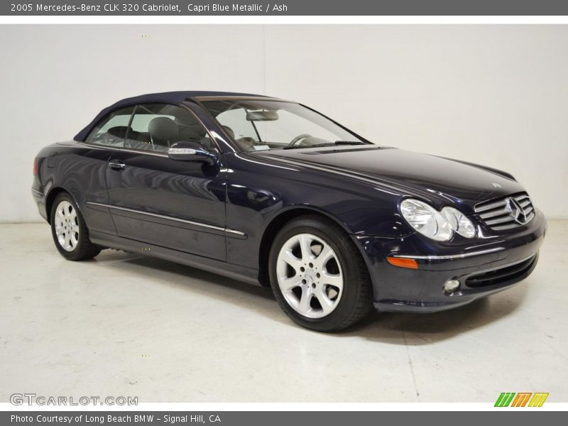 Front 3/4 View of 2005 CLK 320 Cabriolet