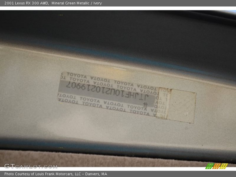 Mineral Green Metallic / Ivory 2001 Lexus RX 300 AWD