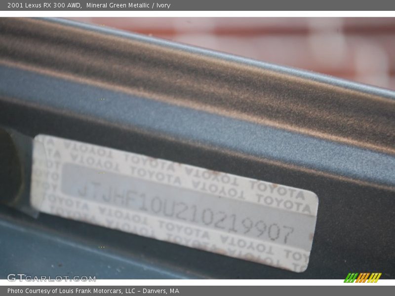 Mineral Green Metallic / Ivory 2001 Lexus RX 300 AWD