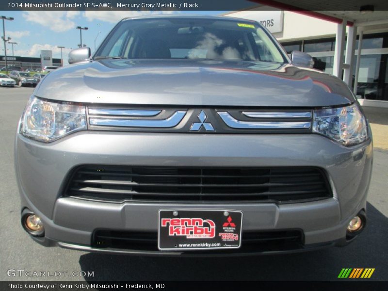 Mercury Gray Metallic / Black 2014 Mitsubishi Outlander SE S-AWC