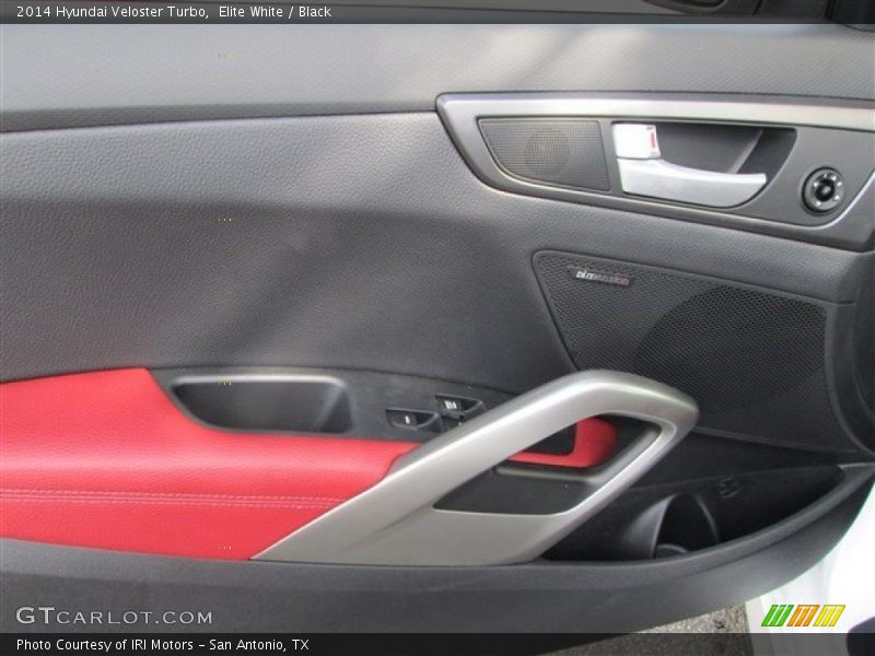 Elite White / Black 2014 Hyundai Veloster Turbo
