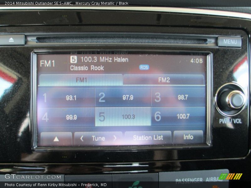 Mercury Gray Metallic / Black 2014 Mitsubishi Outlander SE S-AWC