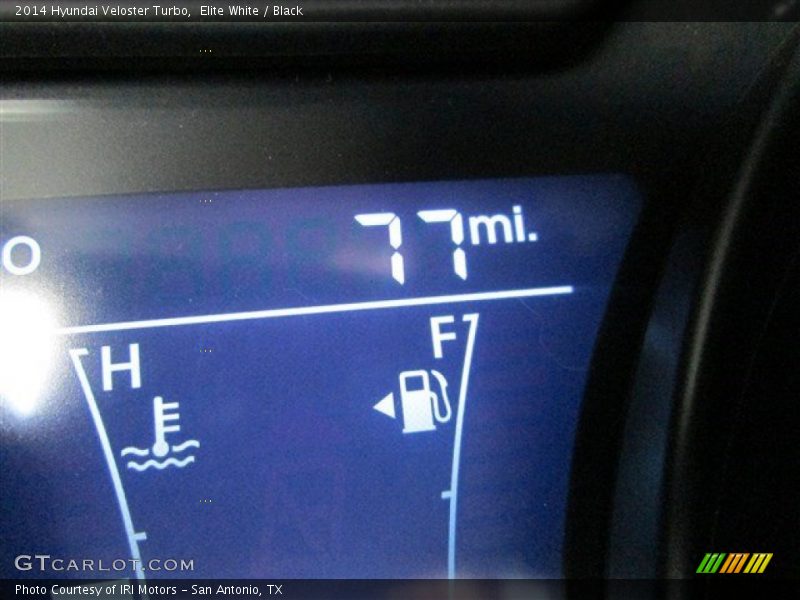 Elite White / Black 2014 Hyundai Veloster Turbo