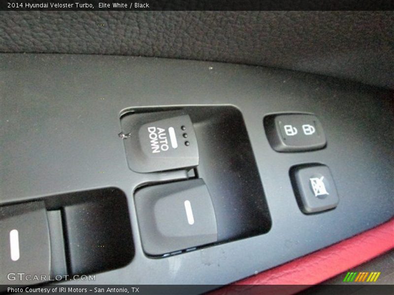 Elite White / Black 2014 Hyundai Veloster Turbo