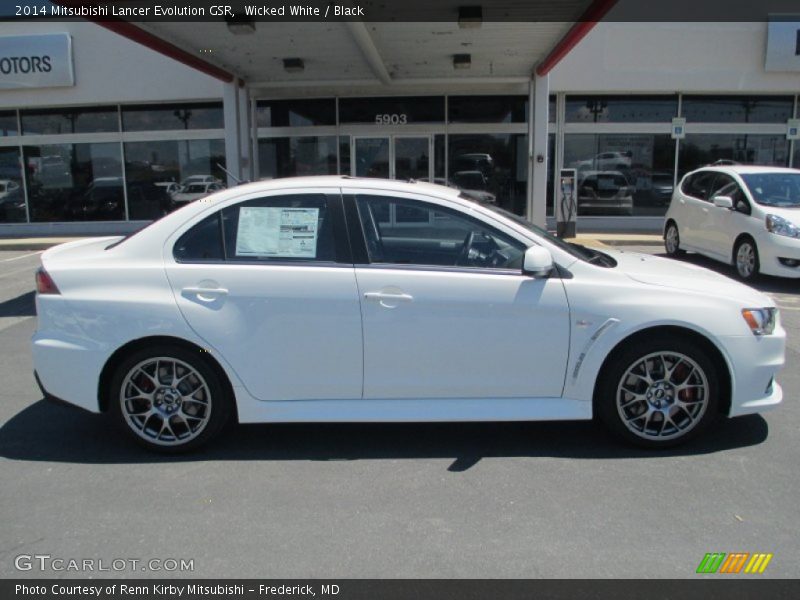 Wicked White / Black 2014 Mitsubishi Lancer Evolution GSR
