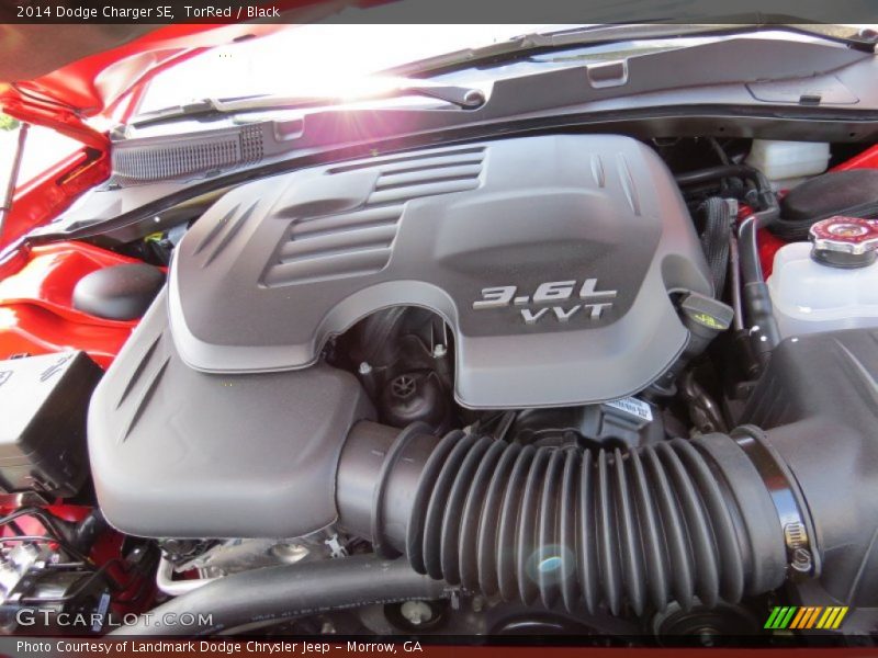 TorRed / Black 2014 Dodge Charger SE