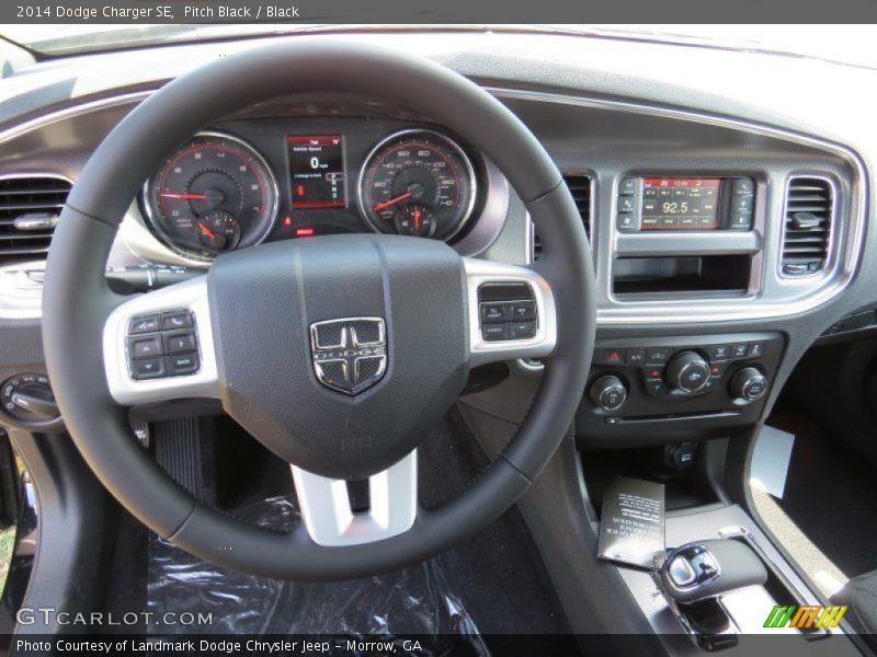 Pitch Black / Black 2014 Dodge Charger SE