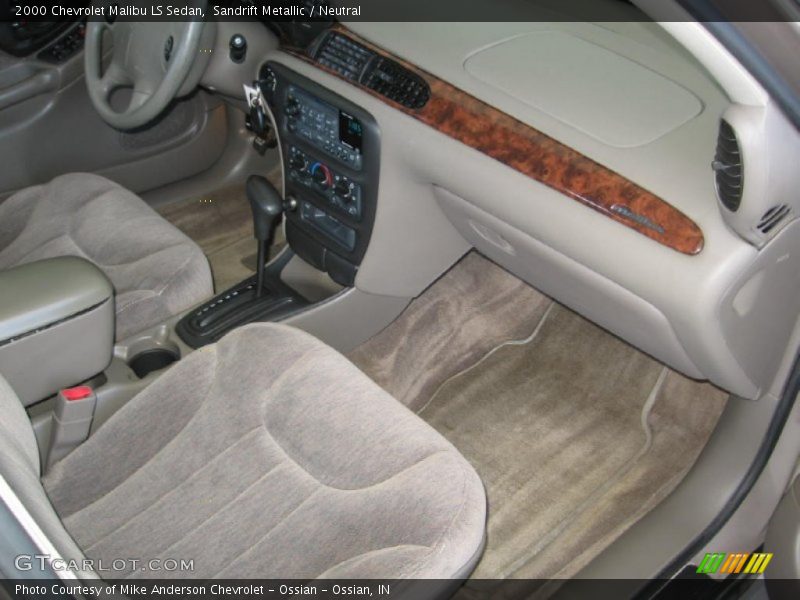 Sandrift Metallic / Neutral 2000 Chevrolet Malibu LS Sedan