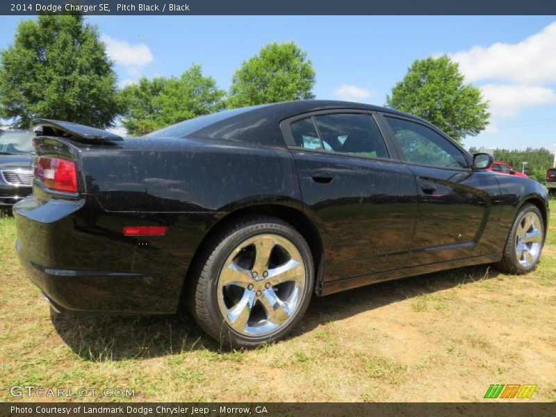 Pitch Black / Black 2014 Dodge Charger SE