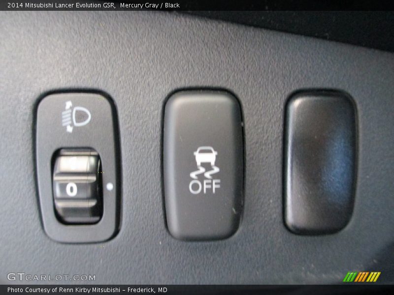 Mercury Gray / Black 2014 Mitsubishi Lancer Evolution GSR