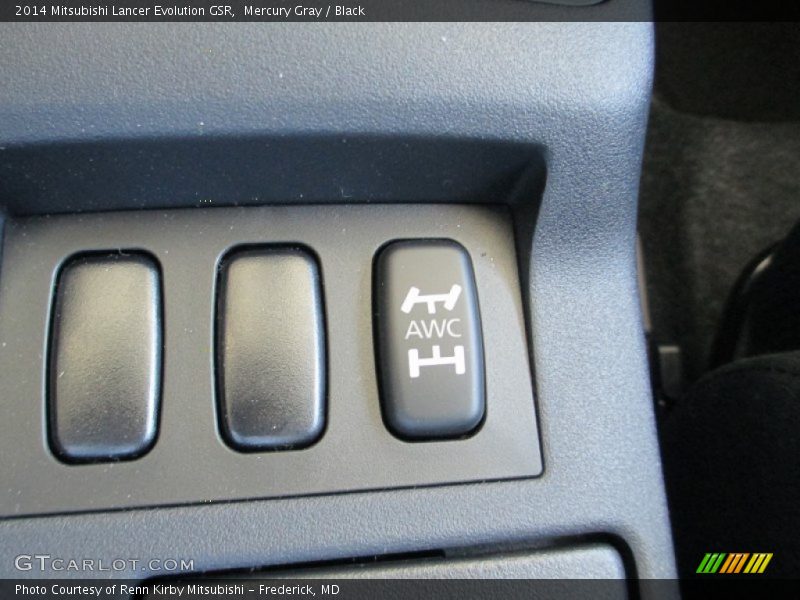 Mercury Gray / Black 2014 Mitsubishi Lancer Evolution GSR