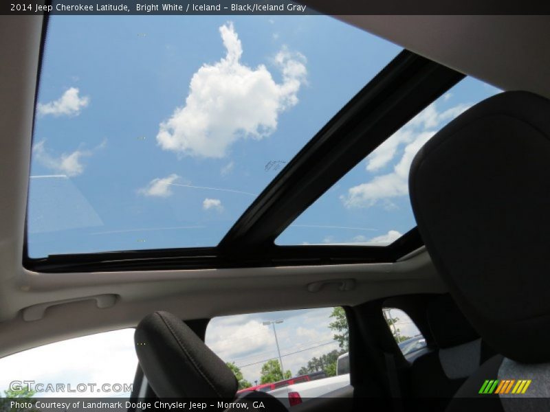 Bright White / Iceland - Black/Iceland Gray 2014 Jeep Cherokee Latitude