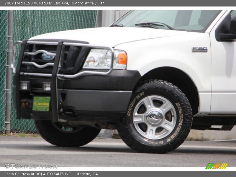 Oxford White / Tan 2007 Ford F150 XL Regular Cab 4x4