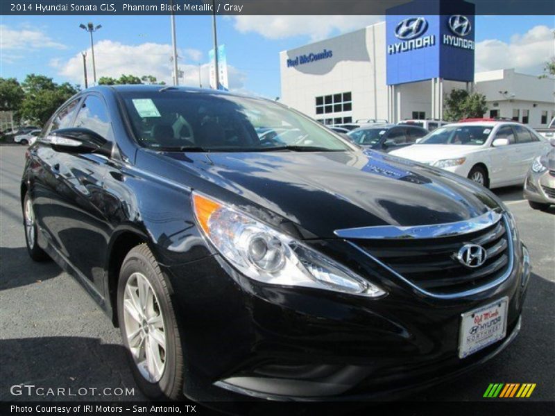 Phantom Black Metallic / Gray 2014 Hyundai Sonata GLS