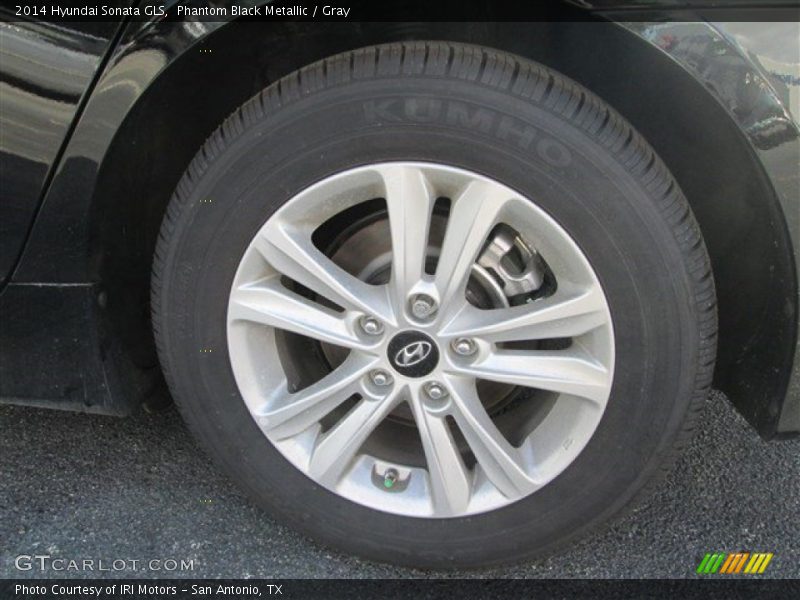Phantom Black Metallic / Gray 2014 Hyundai Sonata GLS