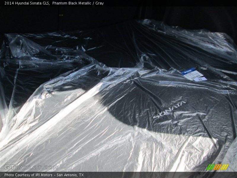 Phantom Black Metallic / Gray 2014 Hyundai Sonata GLS