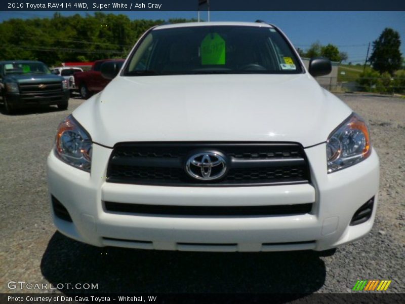 Super White / Ash Gray 2010 Toyota RAV4 I4 4WD