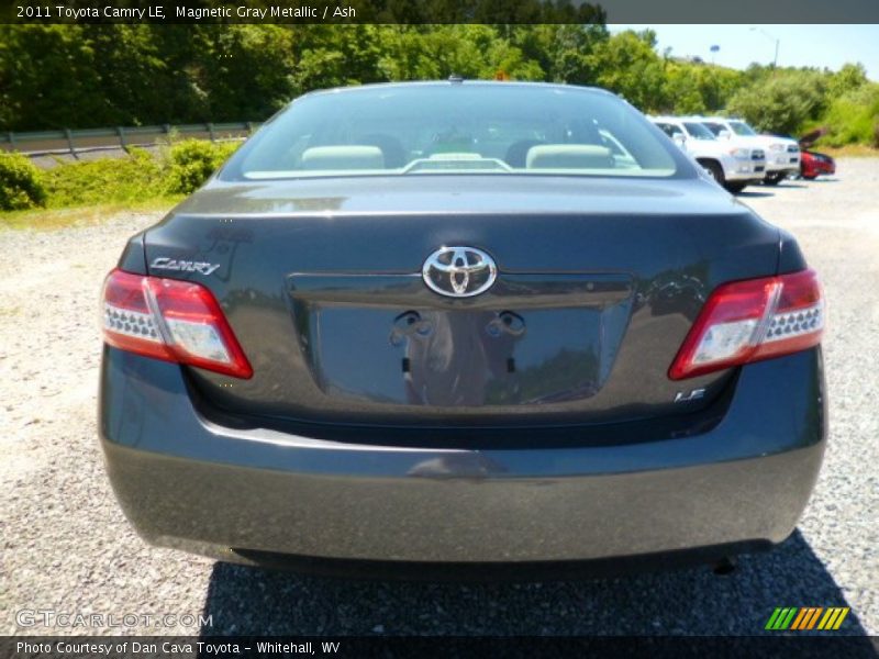 Magnetic Gray Metallic / Ash 2011 Toyota Camry LE