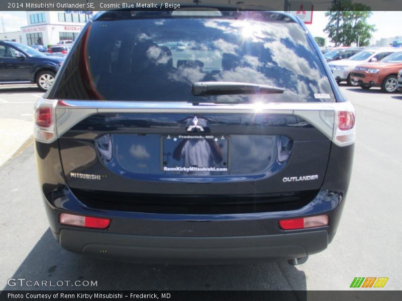 Cosmic Blue Metallic / Beige 2014 Mitsubishi Outlander SE