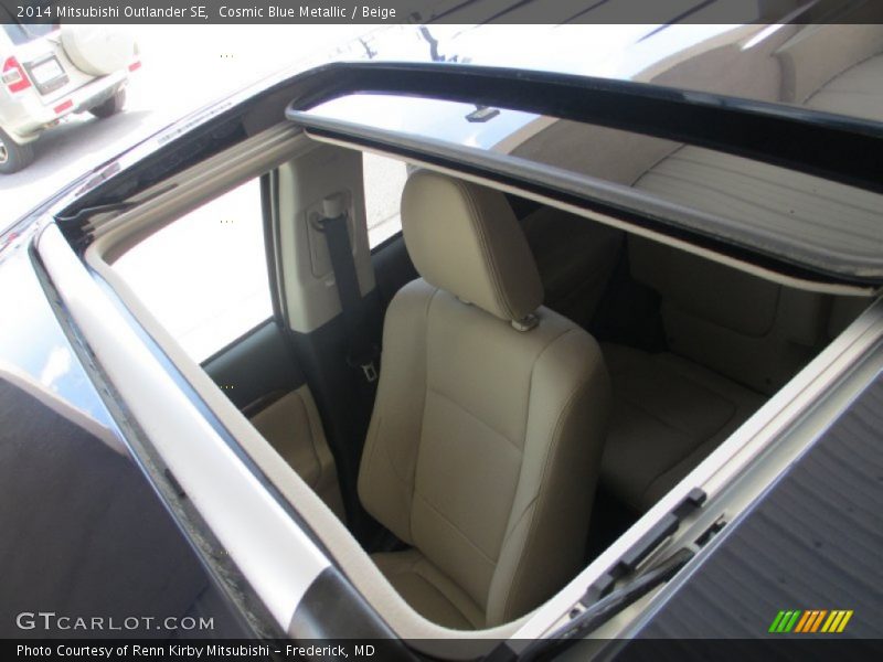 Cosmic Blue Metallic / Beige 2014 Mitsubishi Outlander SE