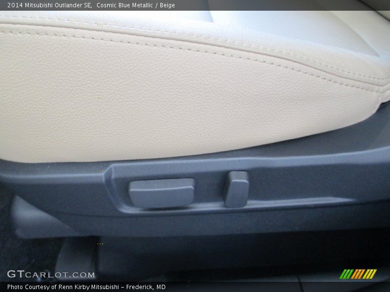 Cosmic Blue Metallic / Beige 2014 Mitsubishi Outlander SE