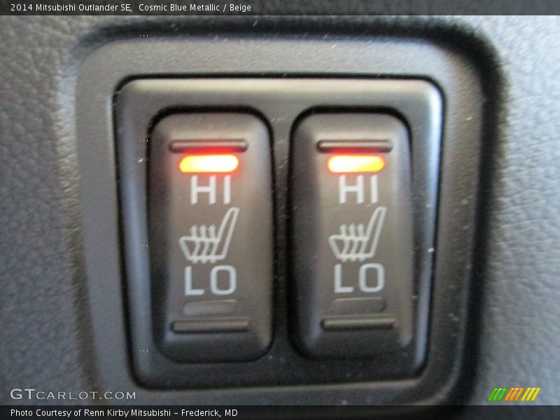 Cosmic Blue Metallic / Beige 2014 Mitsubishi Outlander SE