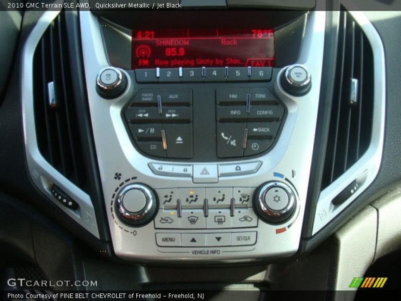 Quicksilver Metallic / Jet Black 2010 GMC Terrain SLE AWD