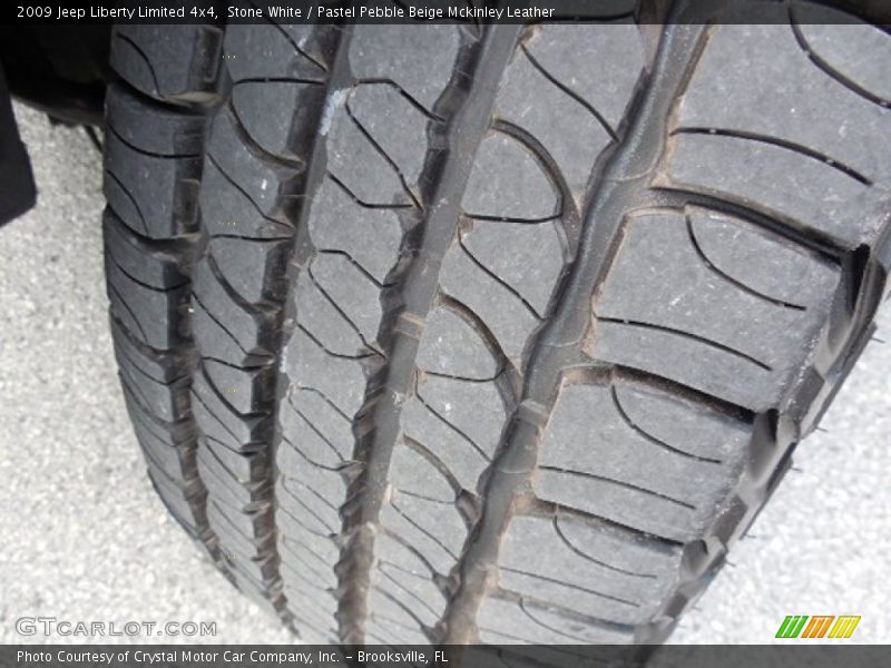 Stone White / Pastel Pebble Beige Mckinley Leather 2009 Jeep Liberty Limited 4x4