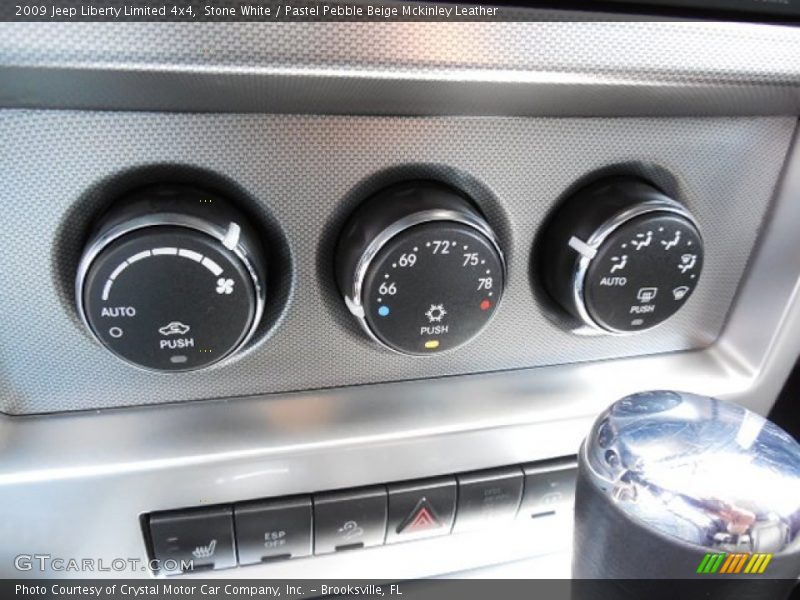 Stone White / Pastel Pebble Beige Mckinley Leather 2009 Jeep Liberty Limited 4x4